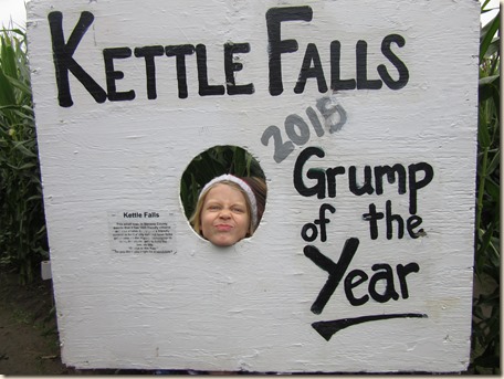 10-25 Pumpkin Farm with Aubrey 12