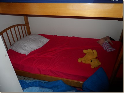 4-13 cabin kids sleeping together 4